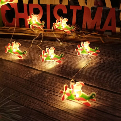 Warm LED Figuurlampjes Snoer – 10x Kerstman – 1,2 m – Handig op Batterijen